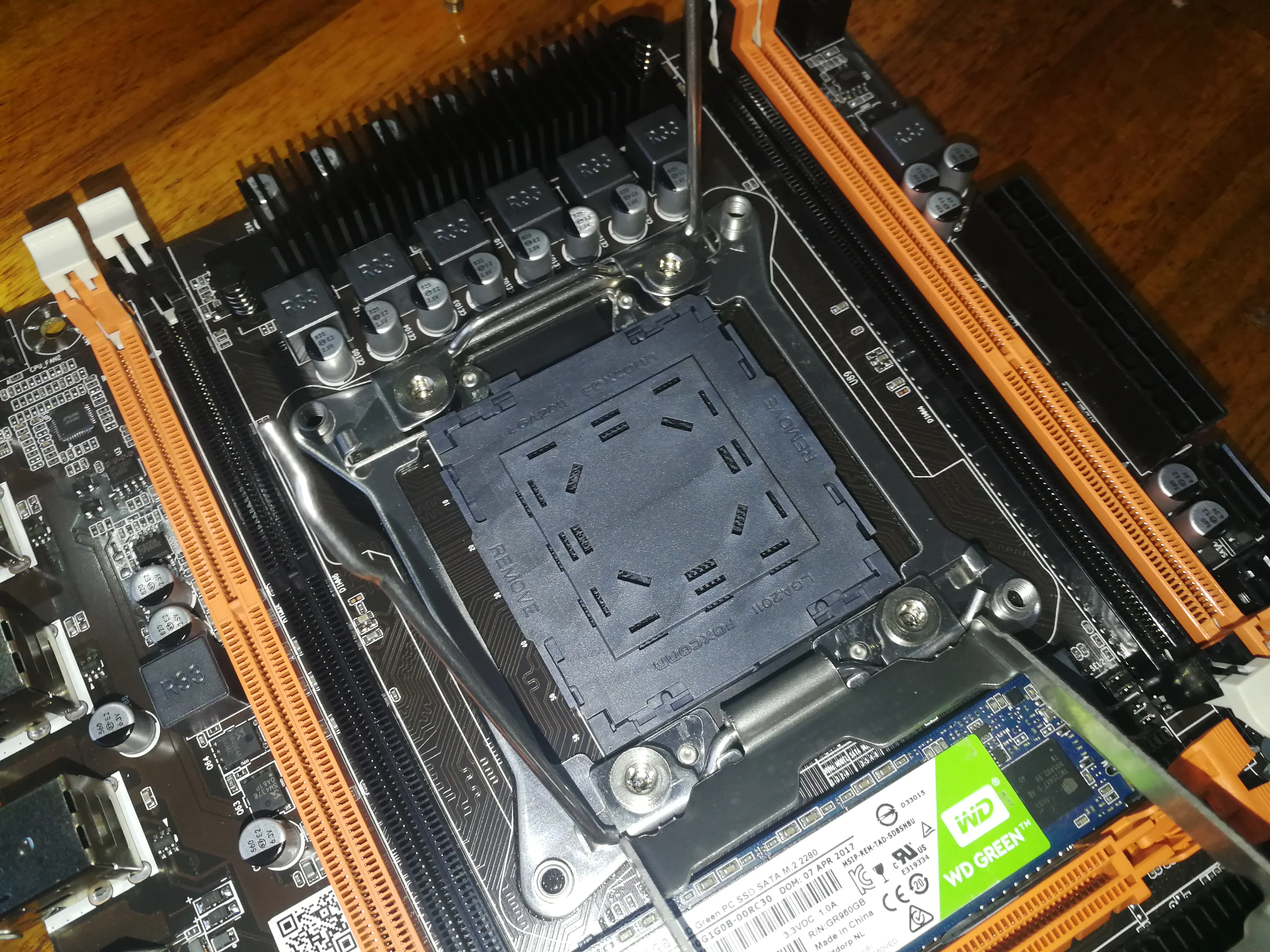 CPU保护板