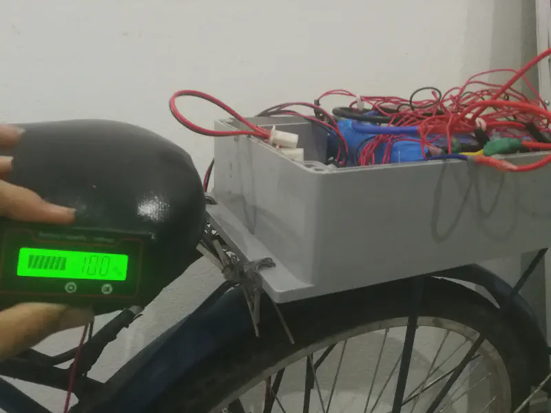 Featured image of post 关于我给我的自行车加上了电压表和24V暴力风扇和温度计这件事