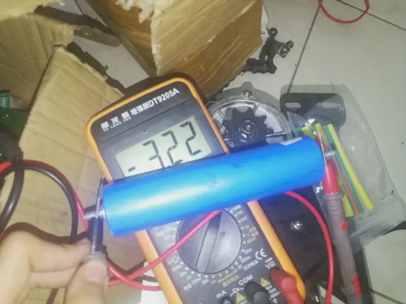 Featured image of post 自制磷酸铁锂动力电池组8个为一组29V电池